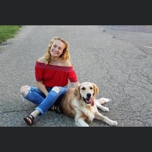 Meet your Posher, Madi